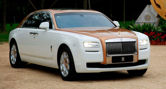 Ế hàng, Rolls Royce sa thải 2.600 nhân công