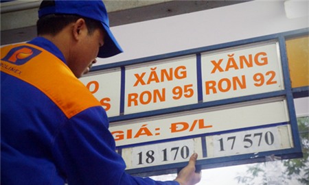 Petrolimex báo lỗ lớn