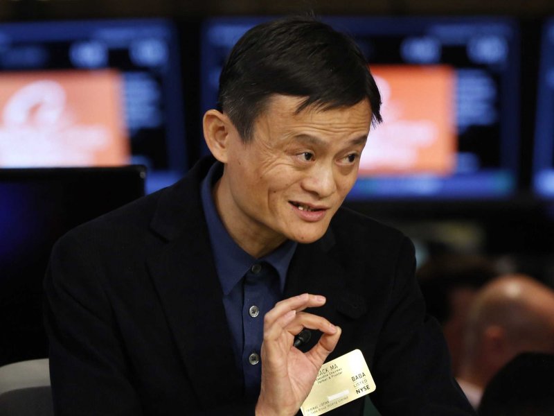 Jack Ma: Kiếm được 12 USD/tháng còn hạnh phúc hơn trở thành tỷ phú