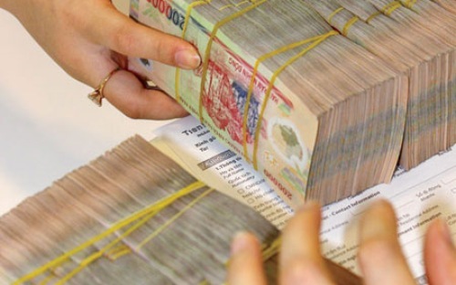 Ngày 4/12: NHNN phát hành 6.233 tỷ tín phiếu, lãi suất liên NH tăng ở tất cả các kỳ hạn