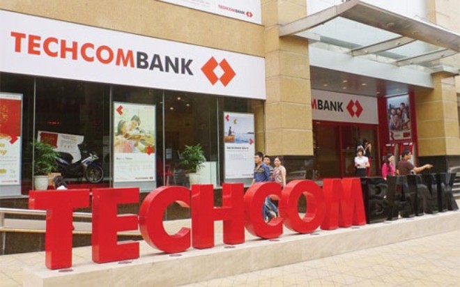 TECHCOMBANK nói gì về việc cổ đông nội bộ bán cổ phiếu?