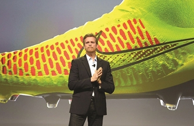 CEO Nike Mark Parker: Kiệm lời, nhưng thích cạnh tranh