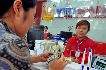 Giá USD tự do cao, mức 21.700 đồng