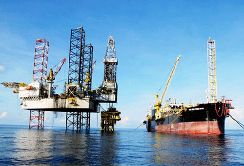 Vietsovpetro dừng sản xuất ở một số giàn nếu giá dầu tiếp tục giảm