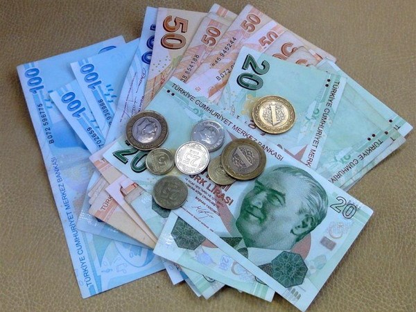 Đồng nội tệ Thổ Nhĩ Kỳ giảm giá xuống mức thấp kỷ lục mới