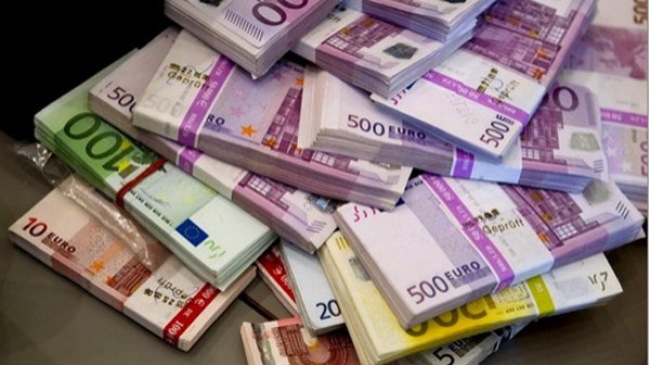 ECB chấp thuận gói cứu trợ khẩn cấp cho khối các ngân hàng Hy Lạp