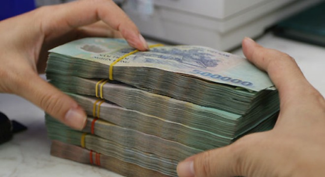  Còn gần 15% dư nợ có lãi suất trên 13% 