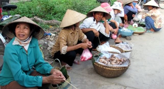  Chợ chuột 'bắt mổ ngay' đầu cao tốc Cầu Giẽ - Ninh Bình 