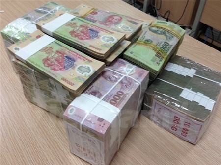 Nhân viên ngân hàng 